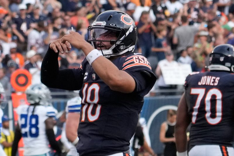 Hey, Bears won a game and QB Caleb Williams was good!